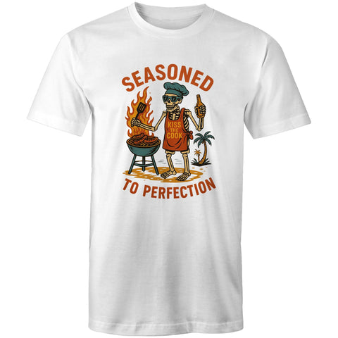 Seasoned to perfection - Mens T-Shirt