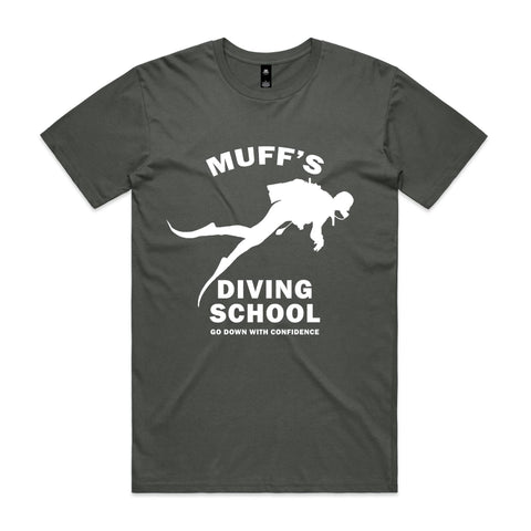 Muff's diving school - AS Colour Staple Tee
